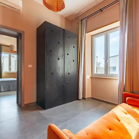 Dimora D'arte Speciale Tarshito Apartment Bari