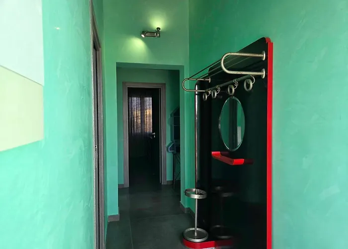 Dimora D'arte Speciale Tarshito Apartment Bari