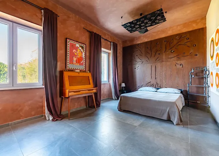 Dimora D'arte Speciale Tarshito *