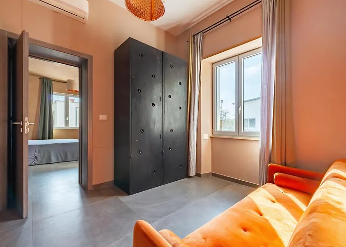 Dimora D'arte Speciale Tarshito Apartment Bari